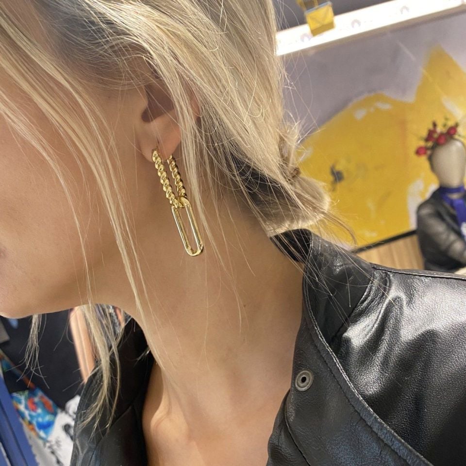 Altın Kaplama Burgulu Küpe