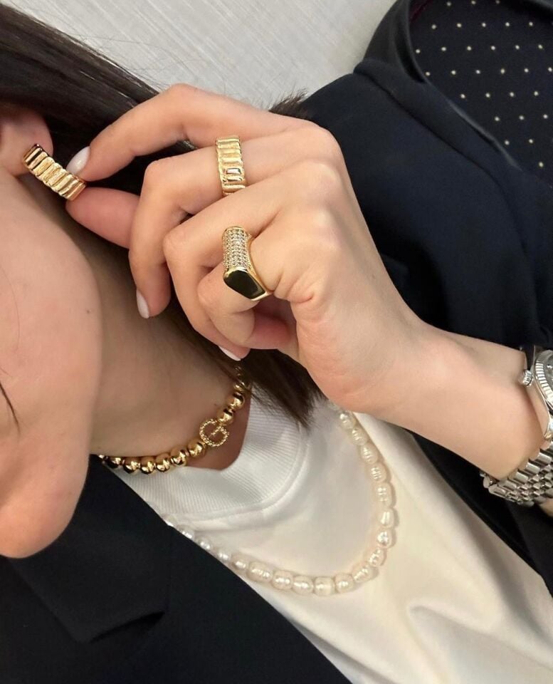 Altın Kaplama Lily Küpe